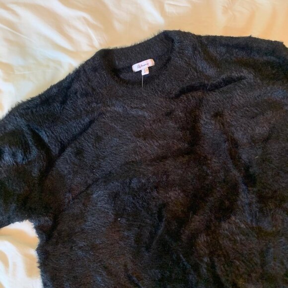 ✨ city chic ✨ feather-yarn black sweater - Picture 3 of 3